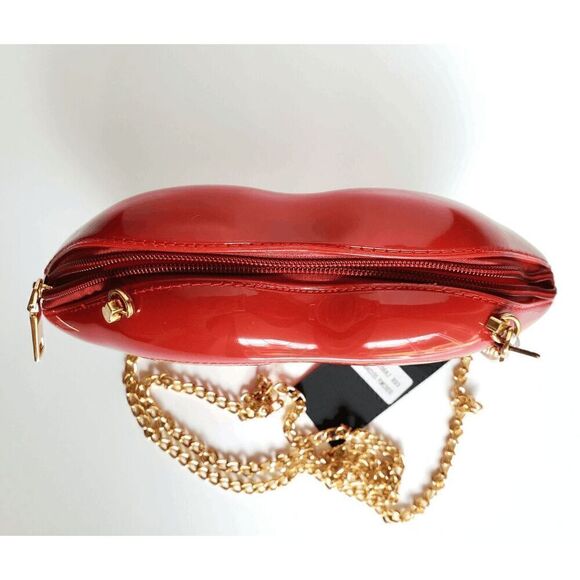 💋 Deluxity Red Lips Gold Chain Jelly Cute Chic Clutch Crossbody Bag NWT - Picture 14 of 16